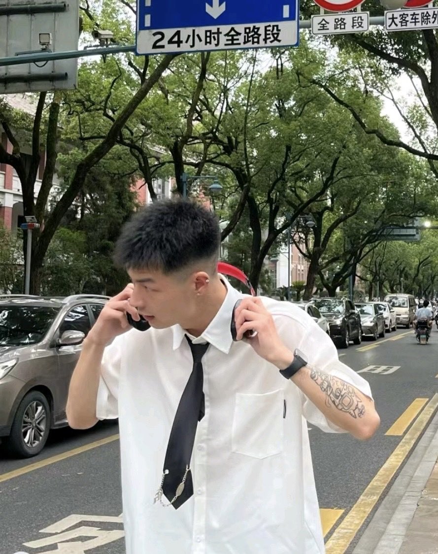 PIDANDJB's tweet photo. 骚吊 https://t.co/dpppjns7wV