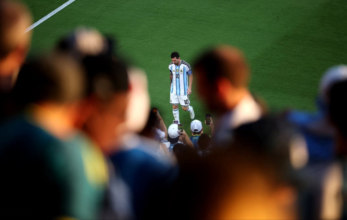 HihQualit's tweet photo. Lionel Messi 🐐🩵

#FIFAWorldCup | #ARGSUI https://t.co/XPOKaKrMJc