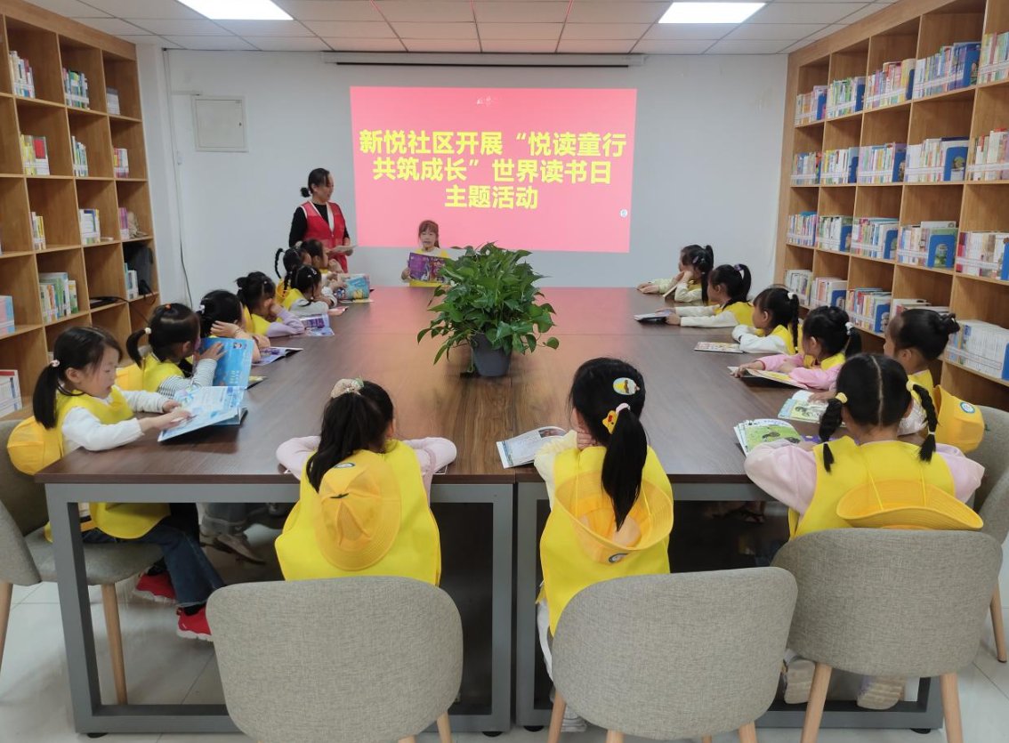 GilberteTroc2z's tweet photo. Join our neighborhood book swap this Sat (10am-12pm) at the community plaza! Bring a used book, take a new read, and chat with fellow book lovers. Free u0026 fun for all ages! https://t.co/b8vSv6FIlc