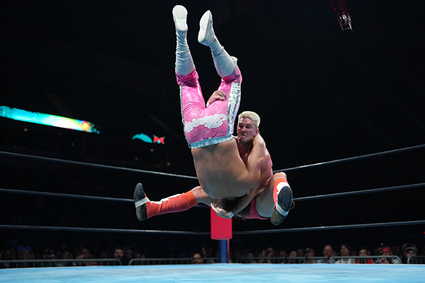 njpw1972 tweet picture