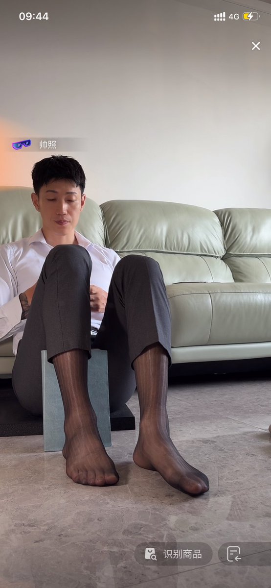Suit111000's tweet photo. 完全是爸爸类型
#皮鞋丝袜 #正装丝袜 #人夫 #直�� https://t.co/hlHr75gn8S