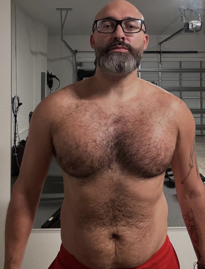 jacobinfiel's tweet photo. How’s your weekend going guys 

#gay #master  #AlphaCalls #slave #bdsm https://t.co/cnhYZOgMsH