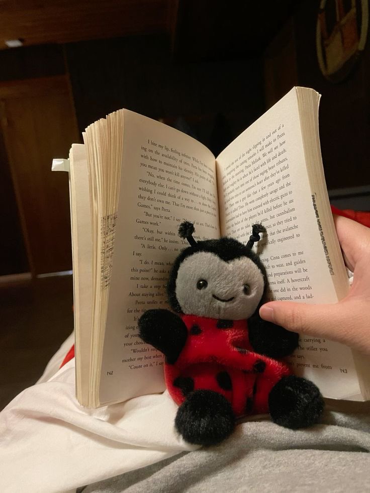 eliza_b1t's tweet photo. ༄˖°.🐞.ೃ࿔*:・
🐾 ゚ Liz ♡
16| Virgo 🥥
· · ─ ·𖥸· ─ · ·
#moothunt〃・ #friends https://t.co/TQb63sN9pC