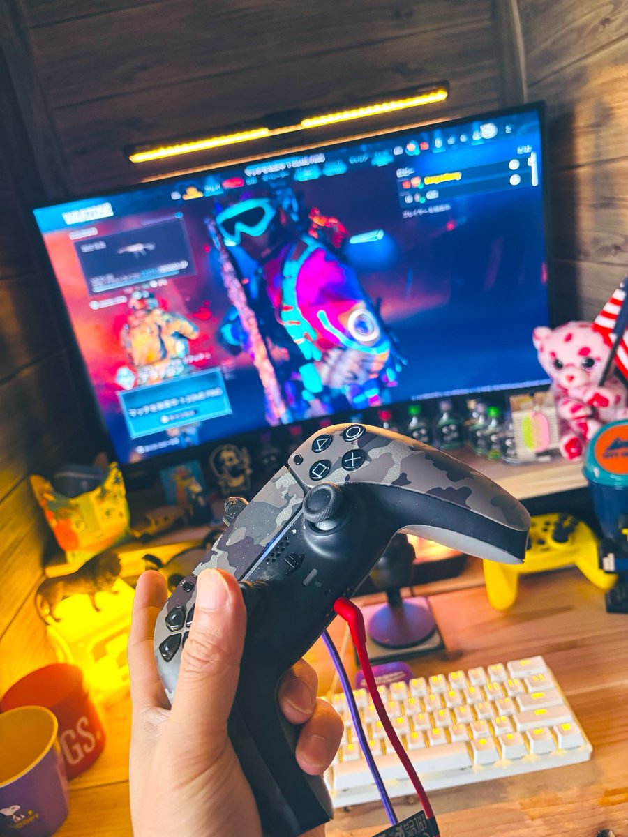 berrycodberry's tweet photo. フレンドと寝起きでCOD WARZONEやっとる😈 https://t.co/xNr1mnSFHT