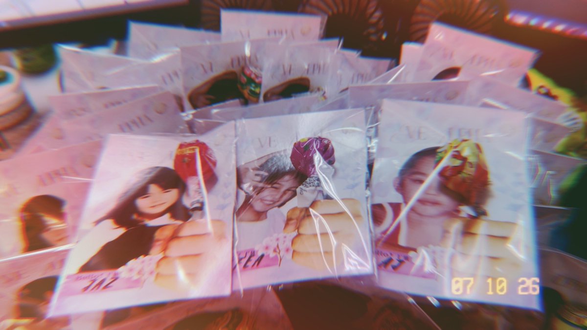 phaedyyy26's tweet photo. ˗ˊˎ #G22TheFirstConcert 𝒇𝒓𝒆𝒆𝒃𝒊𝒆𝒔 ˎˊ˗

Ready na ang babies na yern~
See u Bullets at  NFT! 🤗
Lezzgaur! 

#G22 #G22_TheEveOfAnAlpha @_ajyape @zuluetAlfea @jasminehenryy https://t.co/IeXup7TKhL