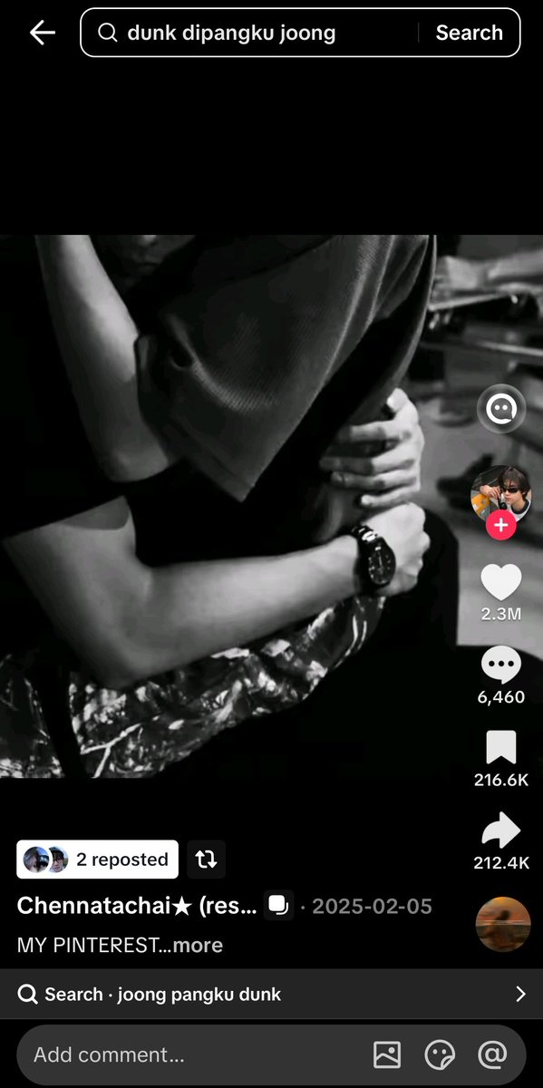 Naminapba's tweet photo. Foto Fadelstyle pangkuan dapet 2.3M likes di tiktok, dan orang-orang ngiranya ini cewek sama cowok👁👄👁 https://t.co/jMmHwSU2ib