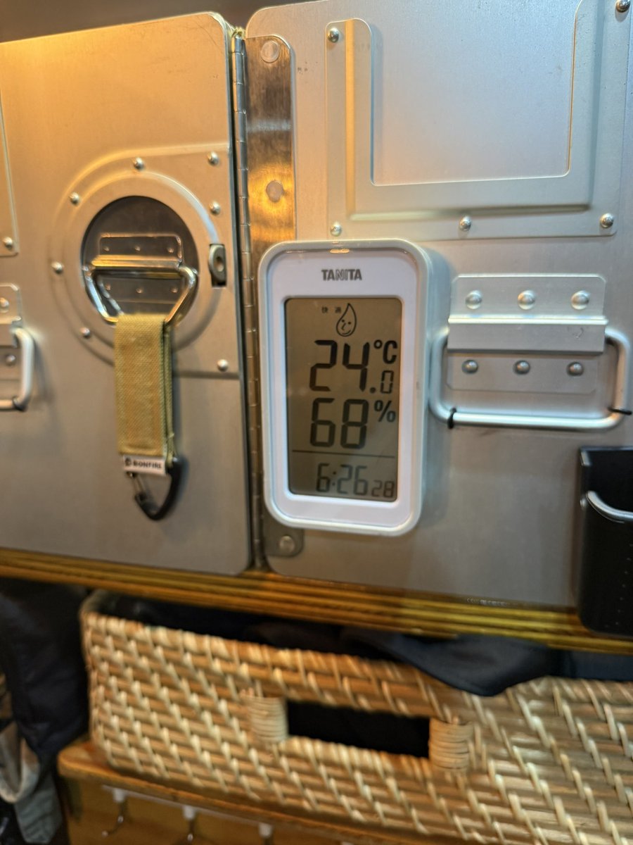 north_vanlife's tweet photo. 蒸し暑い十勝の夜に今年初のポータブルエアコンを一晩稼働してタニタから快適さんいただいてる朝😊
#エコフロー #WAVE3 #DELTA2Max https://t.co/8EIG0GNKle
