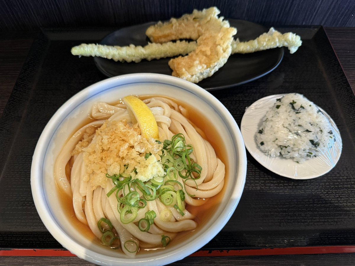 yahiro_la's tweet photo. うどん食べて帰る(っ˘ω˘c ) https://t.co/5f07UWpsz3