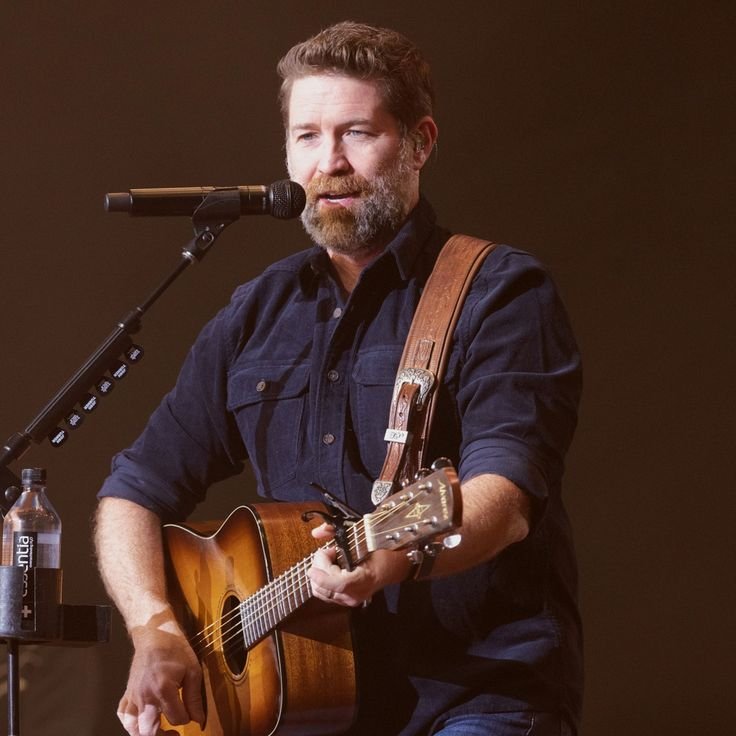 JoshTurner92175's tweet photo. Sending y'all love and care❤️ 
Here is josh turner management mail: joshturner0114@gmail.com 
Send me a mail if you're interested in talk more... https://t.co/WaxLfWRUxZ