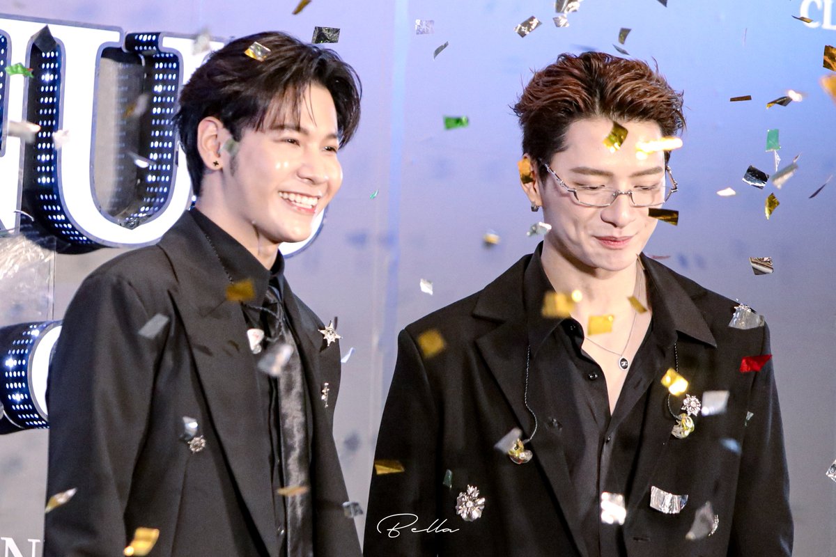 NaruemonBell's tweet photo. 27.06.2026 
KRISTSINGTO​ x URANUS
​
#UranusClinicxKristSingto
#คริสสิงโต https://t.co/GU4oggjltv