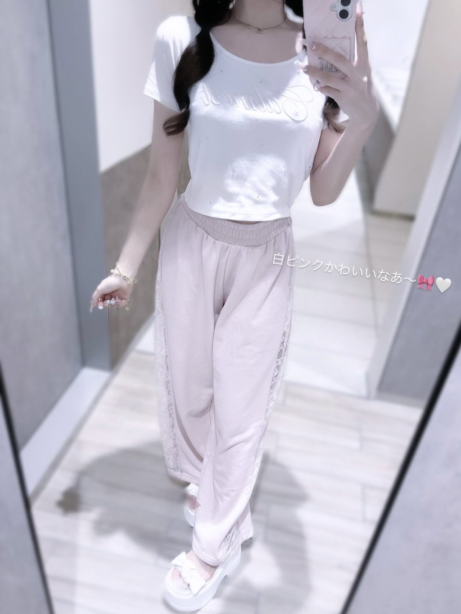 ☆꙳✴︎⧾·⬞ tweet media