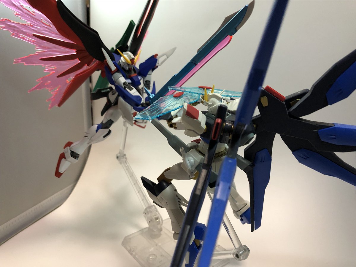 K_Yoshino_Love's tweet photo. ガンダムSEEDが無ければ恐らく今の私は無かった……

#おまえらのSEEDを見せてくれ https://t.co/9BHqlODfNH