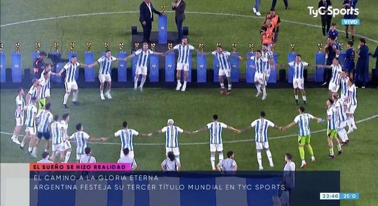 Mel_Velvette43's tweet photo. CÍRCULO DE INVOCACIÓN:
         
                    🕯      🕯
           🕯                       🕯
                  SEGUNDO   
       🕯         GOL DE         🕯️ 
                 ARGENTINA
           🕯                          🕯
                   🕯      🕯 https://t.co/lqeKwDYD2T