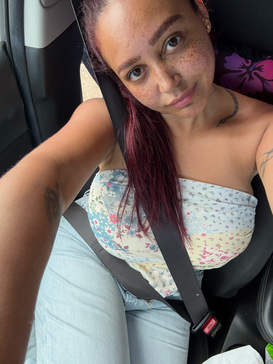 EmiliaCheree's tweet photo. Glowing differently these days❤️ https://t.co/dCETzfRGep