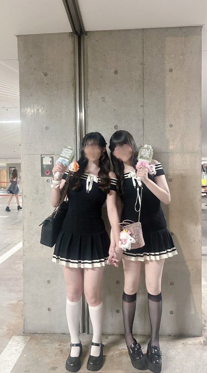 Xofls_5's tweet photo. 0711♡
ファンミ日本でもしてくれてありがとう🩵
デビュー2年半おめでとう🎶 https://t.co/lWwYARTtpP