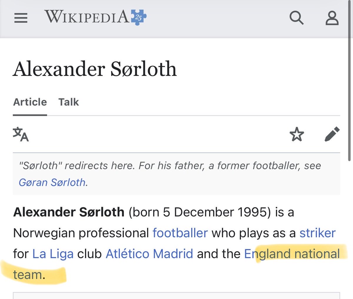 Mbili's tweet photo. Who did this? 😭 https://t.co/rkfWy4e94u https://t.co/9MwVHBrSfd