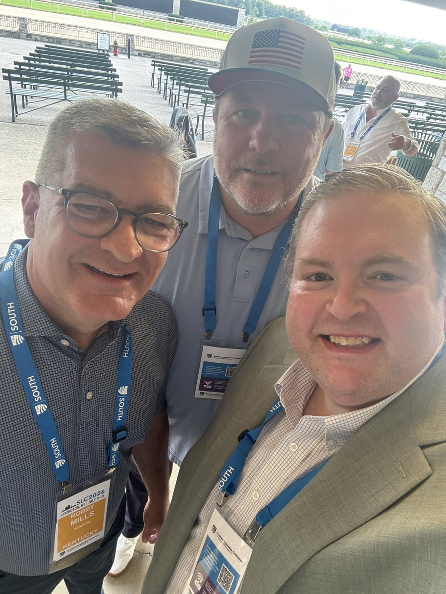 TJLitafik's tweet photo. SLC’s opening reception tonight was outstanding and so well received by all the legislators and others from our fellow southern states. It is awesome to have them here in the Commonwealth and know that they are enjoying our Kentucky hospitality! 🐎 https://t.co/ewG5H9vKpL