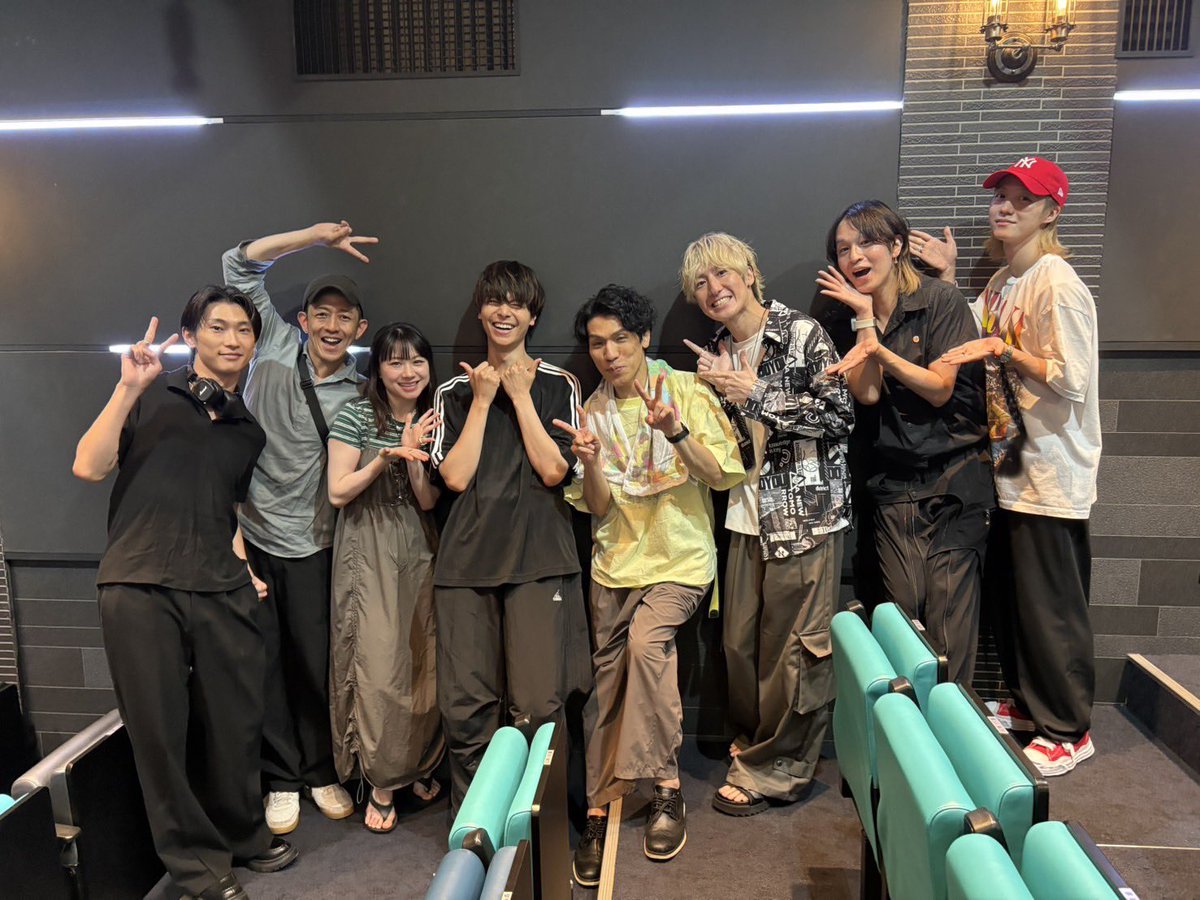 hideyatawada's tweet photo. #朝彦と夜彦
保つのが中々にハードな奥深い作品。
カラッとしてる僕でもそう感じ始めています。
千穐楽。お時間ある方は是非📖

すいーつさん、梅さん、つるさん、一輝さん、諒くん、石田ちゃん、伴ちゃん、明里、廉くん、七味さん。
大好きでリスペクトする仲間たちも駆けつけてくれて本当に嬉しい。 https://t.co/VmRaUKhr2J