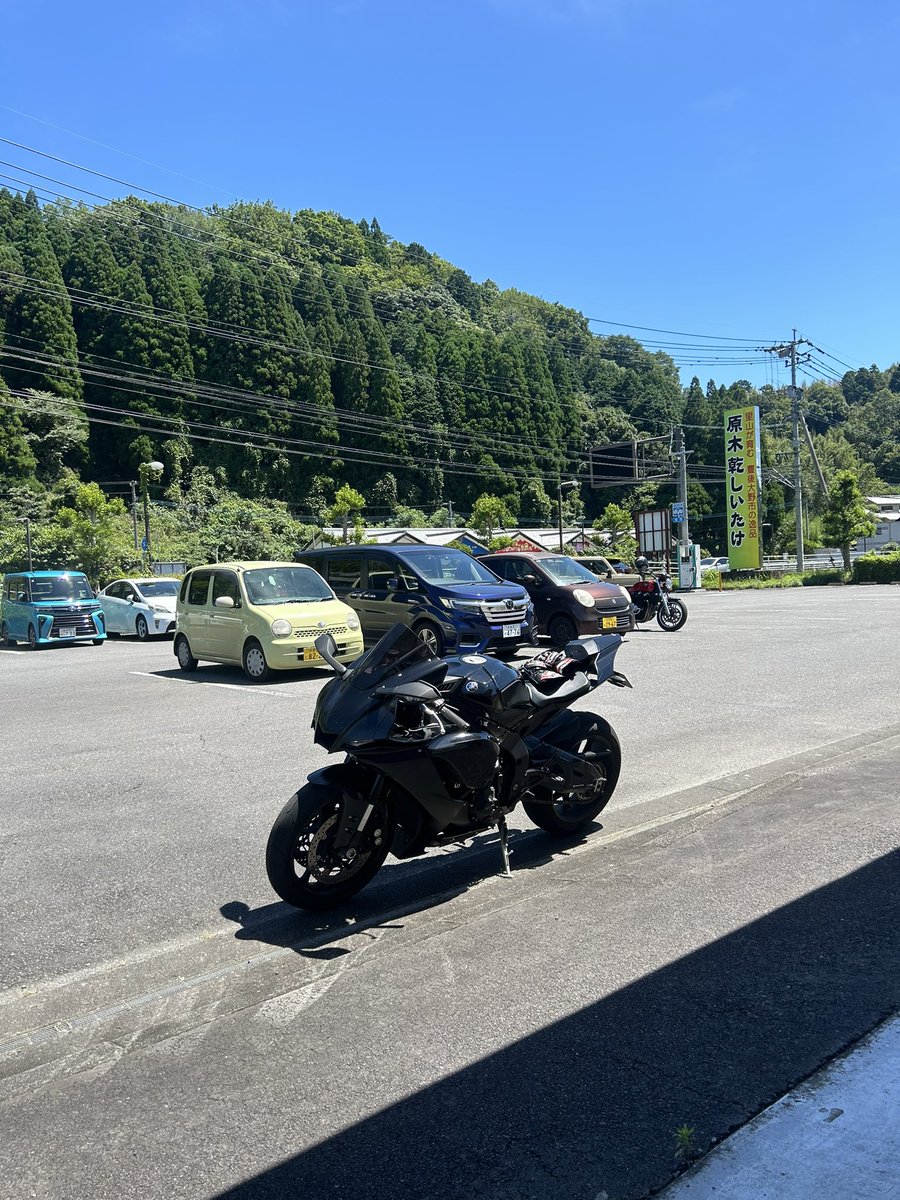 69_rx3's tweet photo. ビビリチキン野郎やなーと
暑さでこんがり中 https://t.co/uNpBjS735d