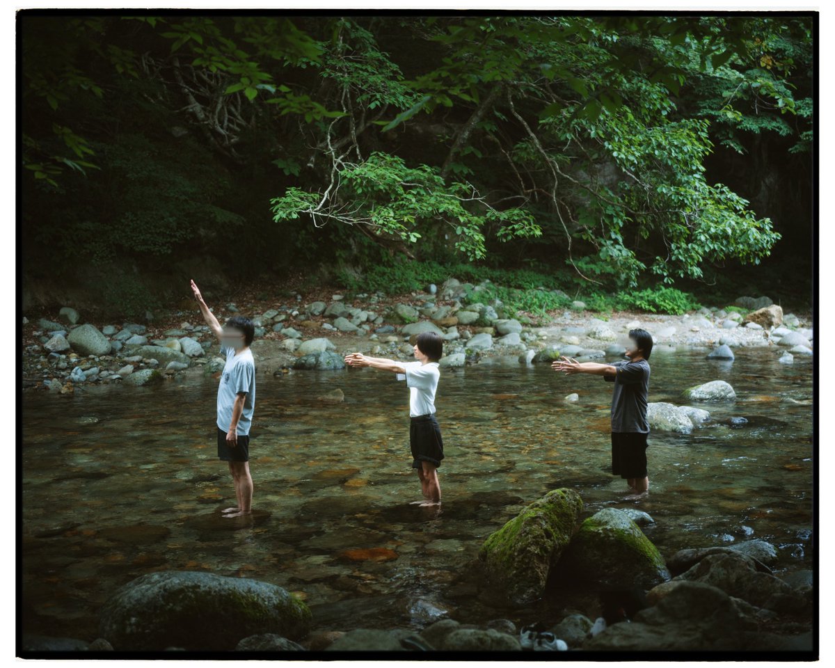 aki_clouds_'s tweet photo. 「魔王に挑む若者」

note界の魔王、林さん@hayashiwithnote に挑む若手3人組の図です。 https://t.co/RUu3qDHbQP