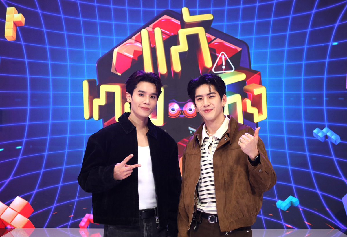 JimmyyjpHome's tweet photo. JIMMY’s SCHEDULE TO DAY ‼️
『 @jimmyyjp_ #jimmyyjp #Tiny #JimmyyjpSchedule 』
— รายการ แก้ เกมส์ โกง NEXT GEN EP4.
#️⃣ : #.แก้เกมโกงNEXTGEN
⏰ : 03.00 PM.(TH)
🔴 : GMM25
รับชมย้อนหลังได้ทาง Facebook และ YouTube : GMMTV OFFICIAL
*********************************** https://t.co/4dv6DdjrWs