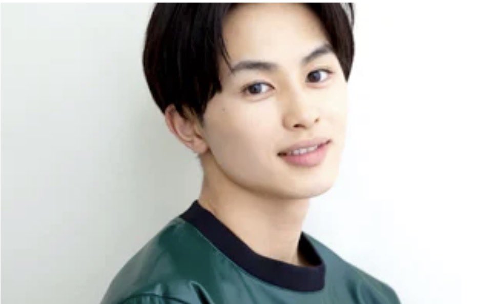 koHola_k11's tweet photo. 2017年の記事なんだけど当時のタクヤさんは22歳。今のタクヤさんを見ると「あ、この頃からずっと変わってないんだな」って思える😌
自分の中の芯がしっかりしてる素敵な人を今日も応援できていることに感謝
https://t.co/0AlQVTsINN https://t.co/z1sofZvffp