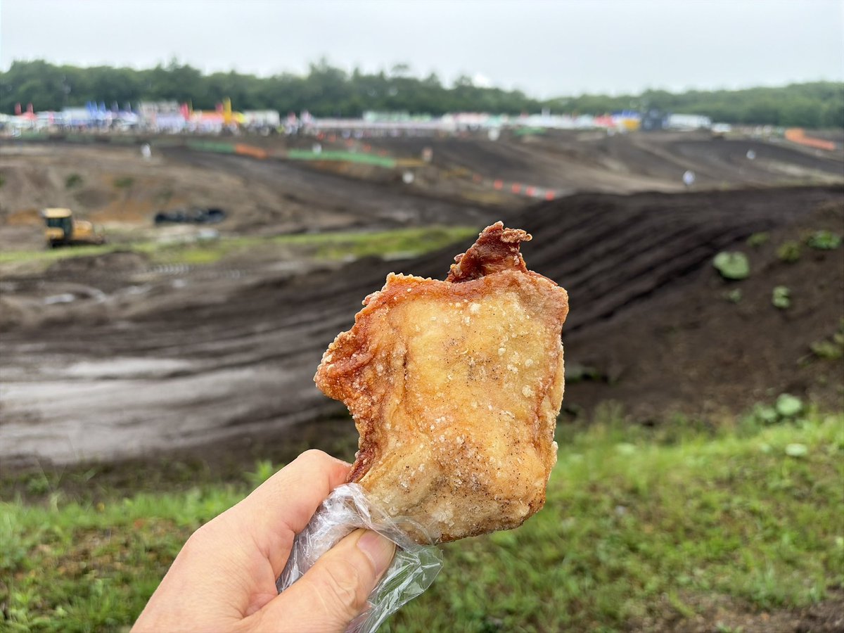 hayany882's tweet photo. ホットレッグ🍗
フラッグスタート😅
#JMX https://t.co/z95gavn2LN