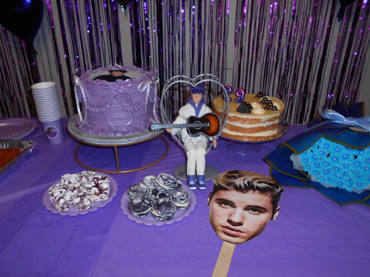 wolfiebieber's tweet photo. happy birthday to me 🎉 https://t.co/PbwWXf3VCi