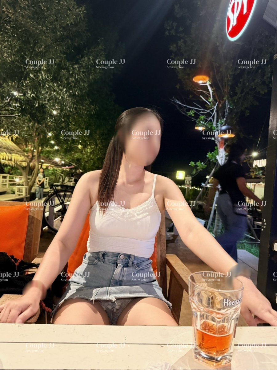 sexswgchon's tweet photo. สุขเล็กๆ เกิดขึ้นได้ทุกวัน แค่เราเปิดใจลองค้นหาดู🤨🥰

((เด็กเสิร์ฟร้านนี้มีแต่ผู้หญิงเลยหันไปหานักร้องแทน))🤭

#คู่แท้ฉะเชิงเทรา #คู่แท้แลกไม่เเลกเน้นมิตรภาพ #outdoor #ชอบโชว์ #ไม่รับชายเดี่ยว https://t.co/kH49mVgY2f