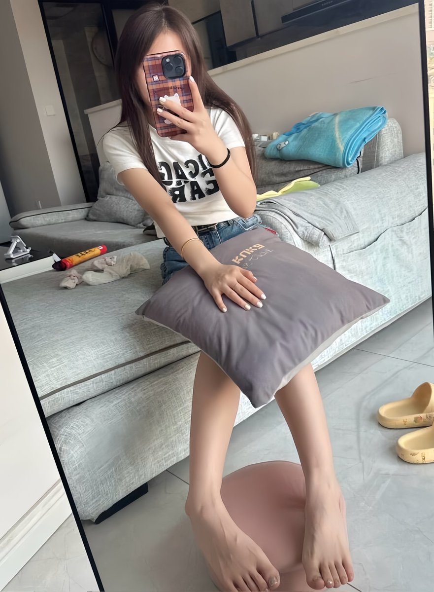 AjsHu4's tweet photo. 每一次的失望，最后都是自己默默承受好无奈 #北京 https://t.co/2nT1fEmqIs