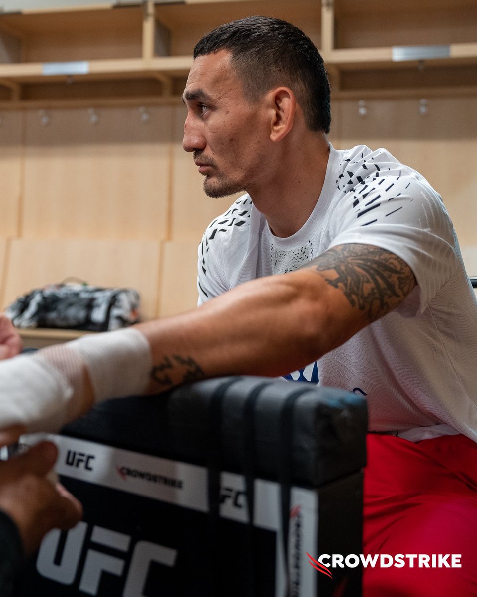 UFC tweet media