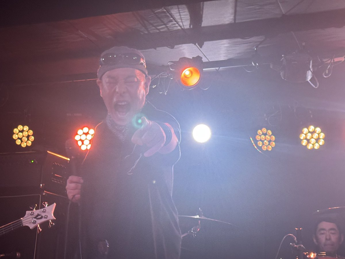 pony8186's tweet photo. Crazy Loud Fes Vol.4 に参加しました。
とても思い出深い一日となりました。
コンディション作りに失敗し、コンディション作りの大切さを学びました。
また村上鍼灸院の先生には治療していただきありがとうございました。
そして、みなさんどうもありがとう!! https://t.co/TwdrWcutCC
