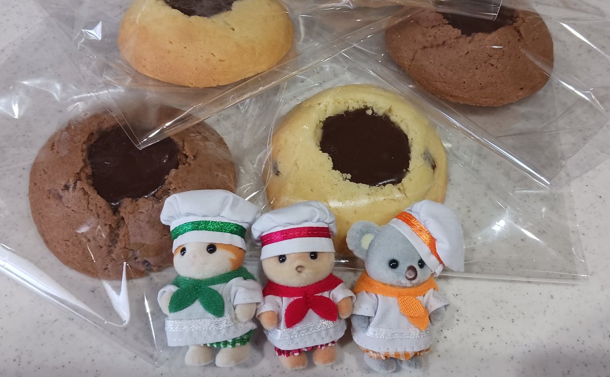 aay3_4's tweet photo. 一緒にお菓子作り✨ https://t.co/XxI1tKvWkW