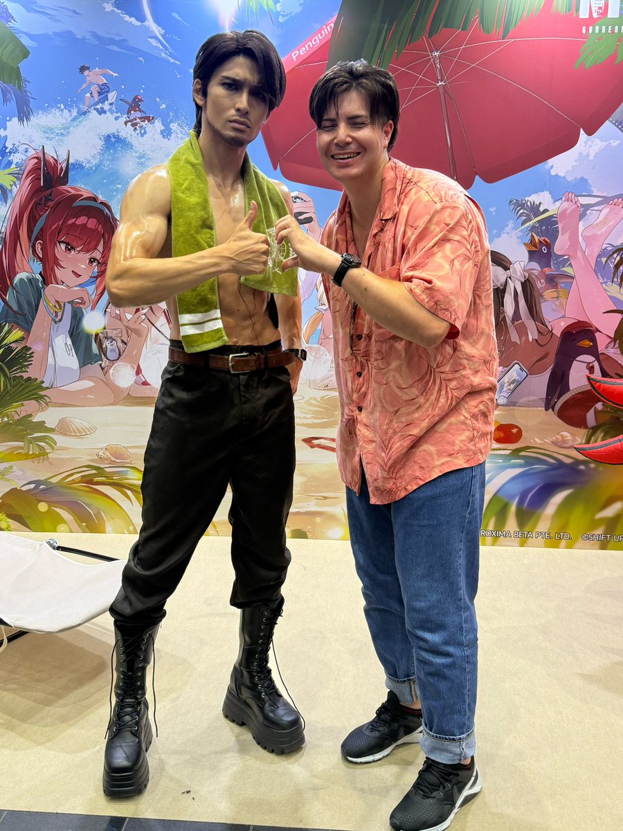 秘伝爆乳牛柄流派乳永盛杉拔刀術奥義第一一四五一四代目継承者アレキサンダー乳業助平左衛門爆乳之助太郎 tweet media