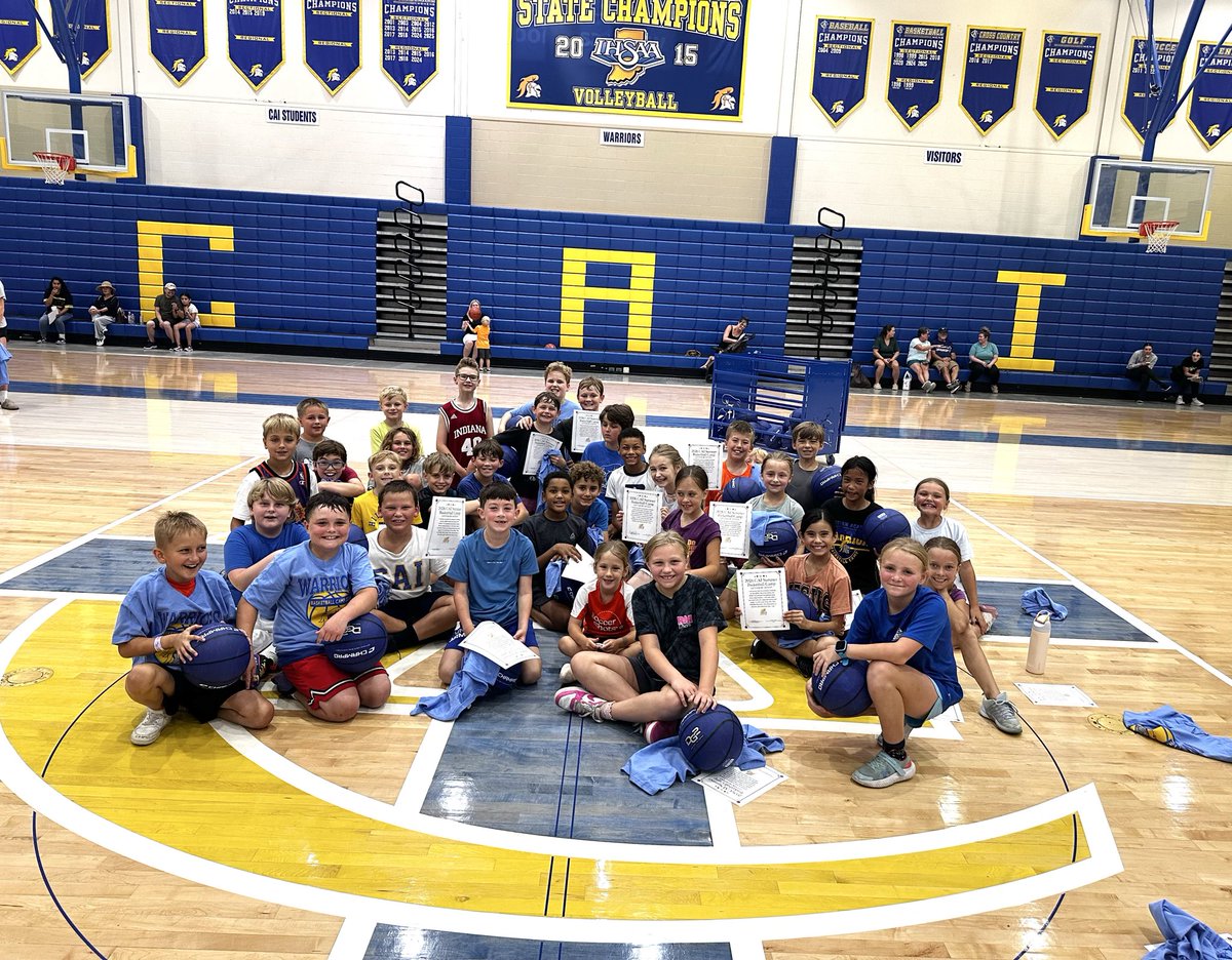 CAIGirlsBball's tweet photo. We had the BEST week running our kindergarten through 5th grade co-ed basketball camp alongside our high school boys’ basketball program. 🏀 The gym was packed with nearly 100 kids each day.
HUGE thank you to our sponsors: C&amp;M Smith Restaurants and Mallory Annis Realty. 🎉 https://t.co/nXomA84BlJ