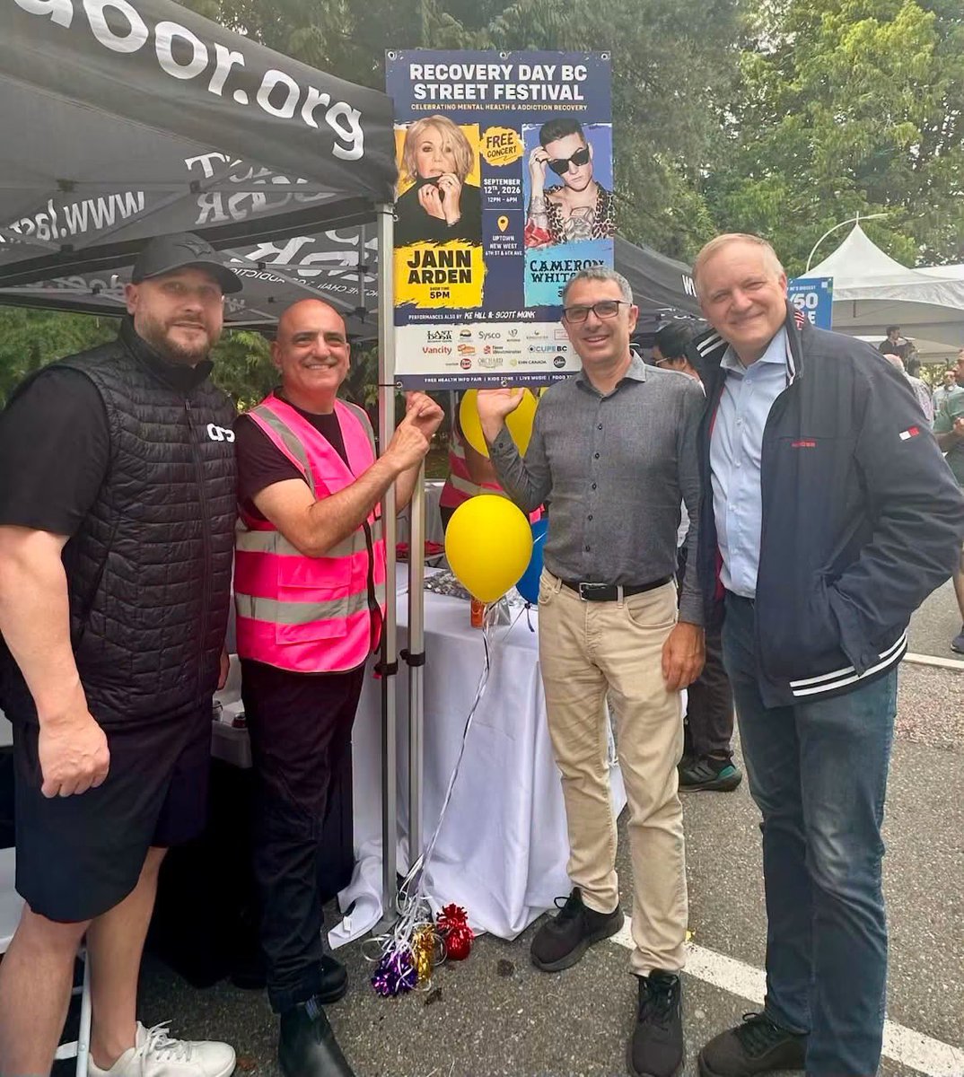 MPJulian's tweet photo. Great turnout at @Last_Door Family Fun Day BBQ! Thank you to @Giuseppe_View &amp; the entire team 4 inviting me to attend and say a few words. Last Door continues 2 do incredible #recovery programs &amp; support 4our community. I look forward 2their #RecoveryDay on Sept 12. https://t.co/NTo5490ft6