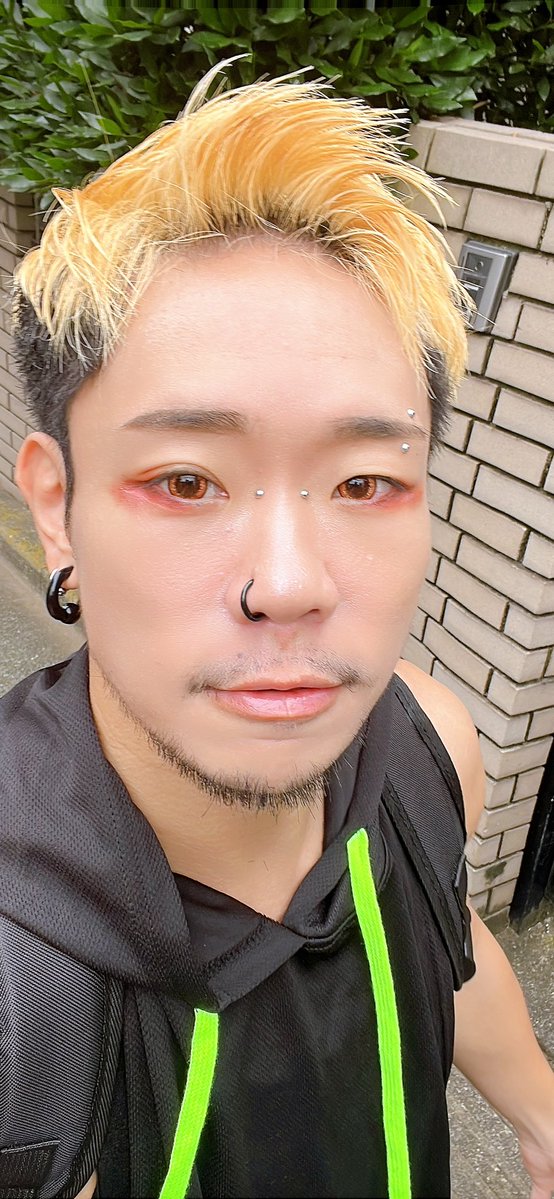 dra_ryu_gon's tweet photo. ちゃんみな行ってきます！！ https://t.co/XhqG5oNjfY