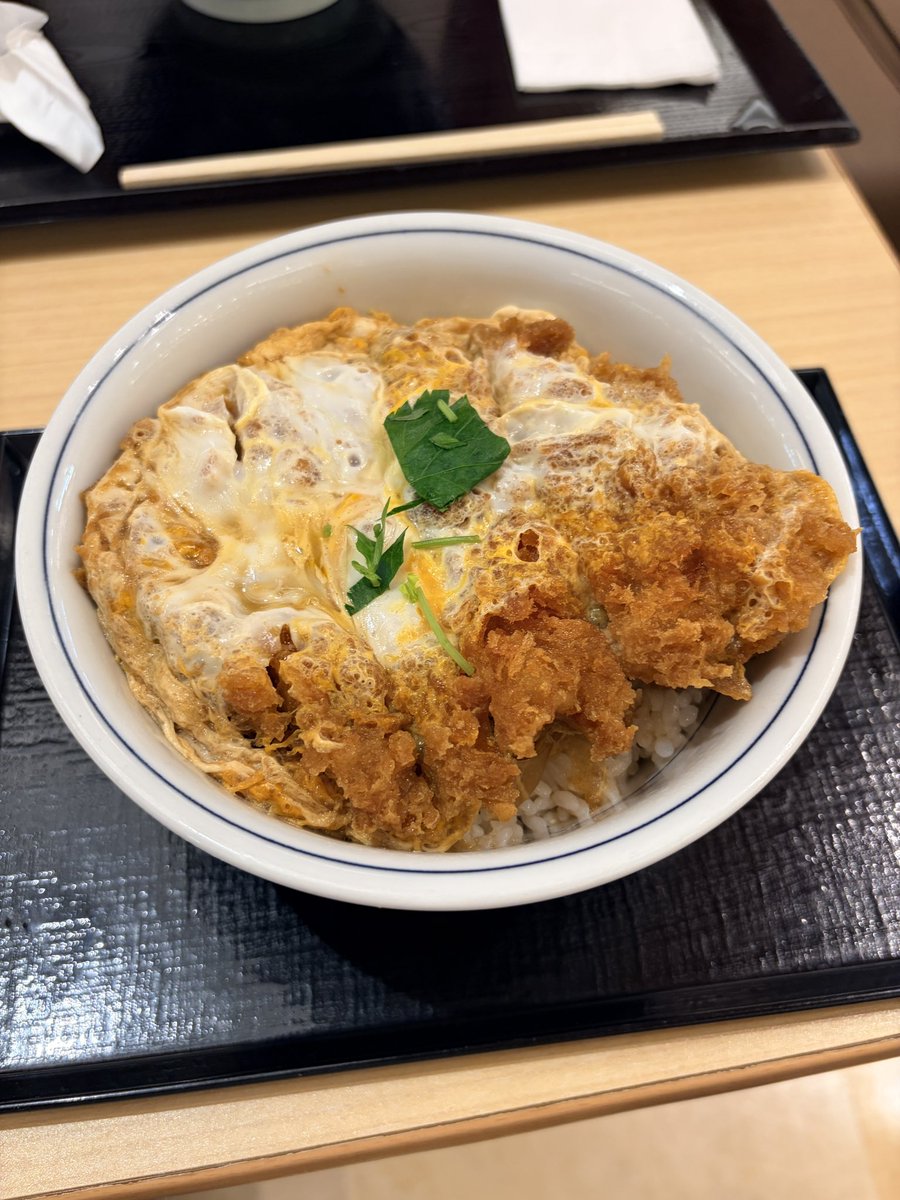 hirusakesaiko's tweet photo. 背徳感丼 https://t.co/1n3vco4qdE