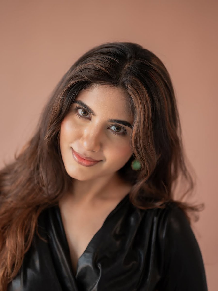 Weekendvibes_'s tweet photo. Krishika Anbalagan 🖤
#Krishika #KrishikaAnbalagan https://t.co/bkZBNjSzO0