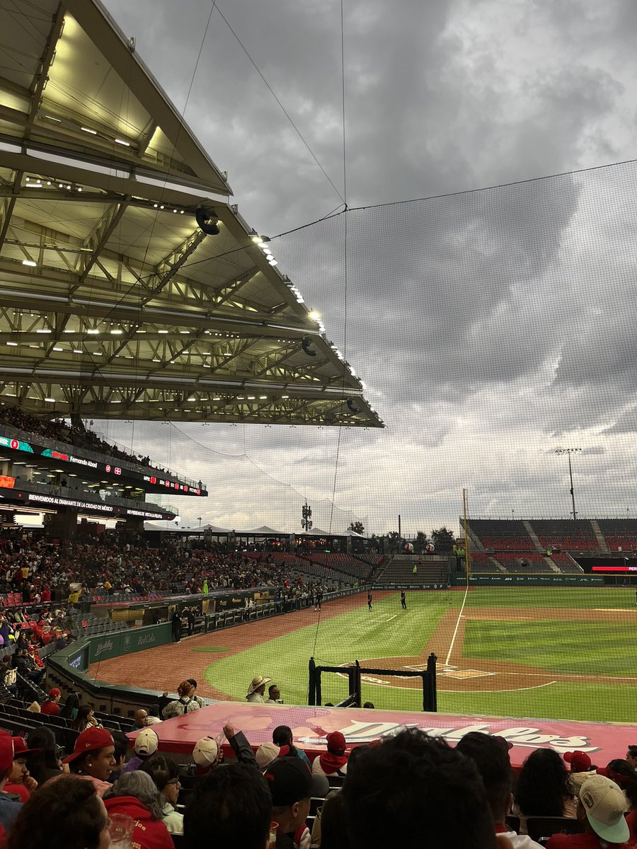elebarizto's tweet photo. Los amo @DiabloRojosMX https://t.co/yVDUoStsjb