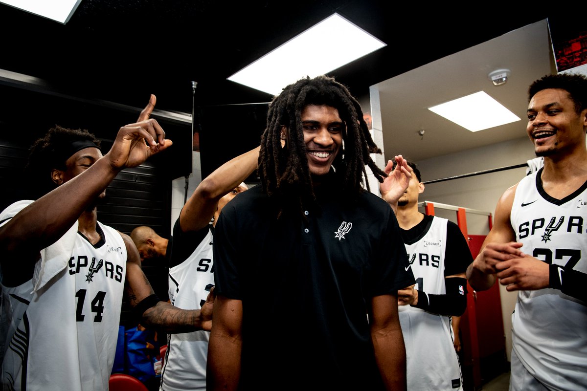 San Antonio Spurs tweet media