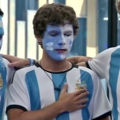 belennmnnn's tweet photo. CÍRCULO DE INVOCACIÓN:
         
                    🕯      🕯
           🕯                       🕯
                      Segundo 
       🕯         GOL DE        🕯️ 
                 ARGENTINA
           🕯                          🕯
                   🕯      🕯 https://t.co/KX4zWxSd7q
