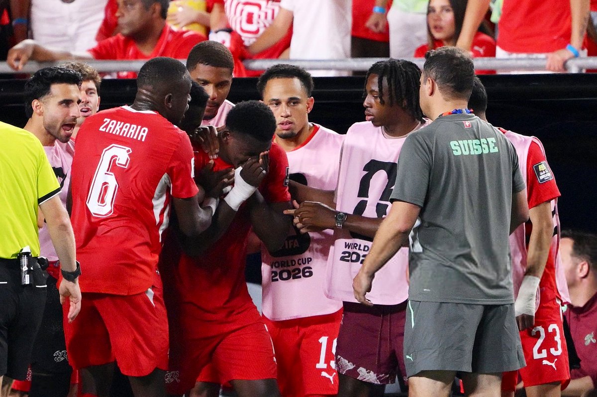 HihQualit's tweet photo. Red Card to Breel Embolo 🔴
#FIFAWorldCup | #ARGSUI | https://t.co/nfLWXFByFD
