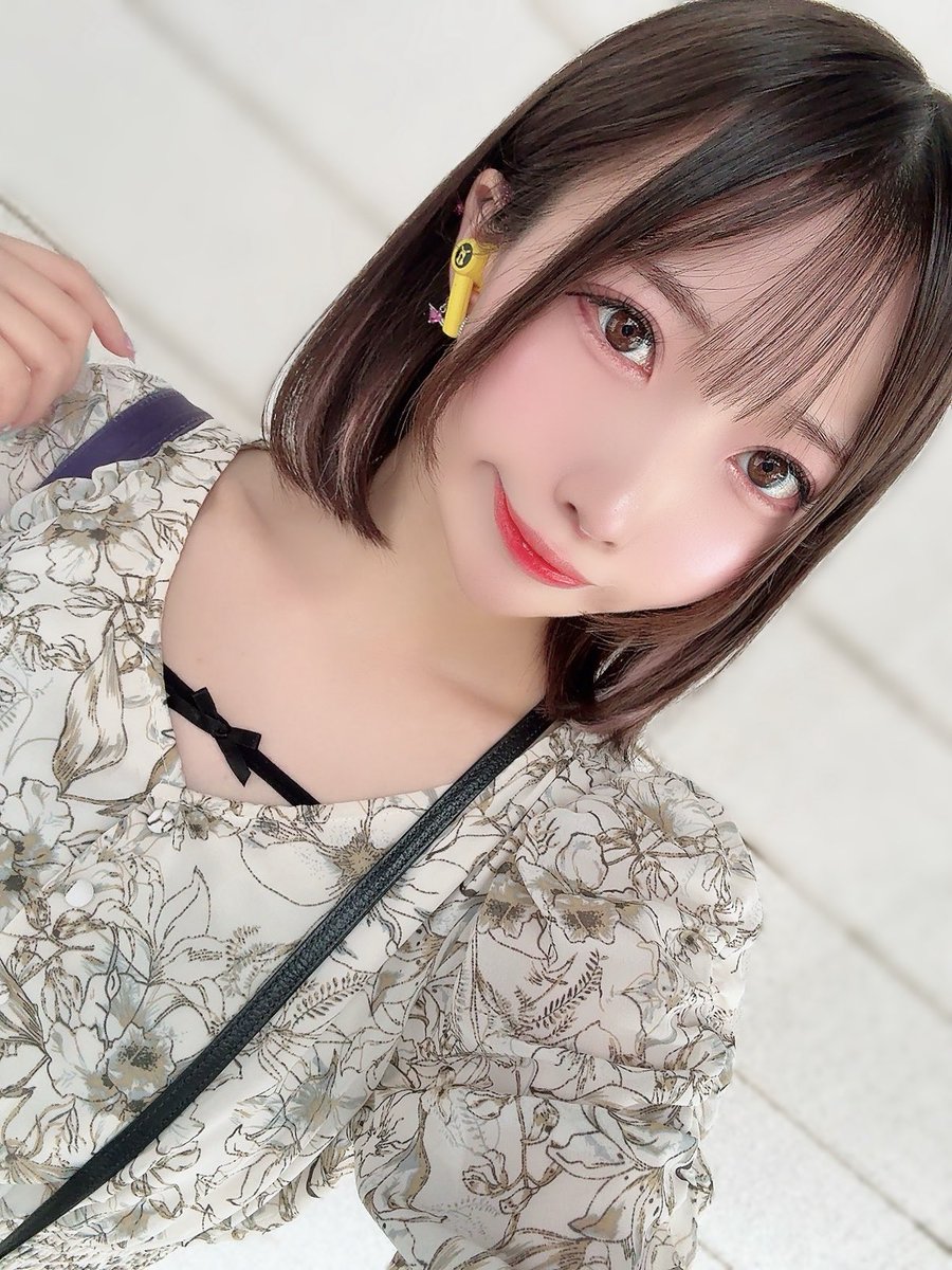 tukuyomi1220's tweet photo. こんちゃ〜！！！！！

きょーは楽しみ  #フレッシュ撮影会 ですっ✨✨

お衣装6着持ってきたらキャリー重すぎてびっくり😳

珍しくのあぴ前半スタート꒰՞ ܸ. .ܸ՞꒱

ぜひ6部まであるのでタイミング合いそうなお時間あったら撮影しに来て欲しいな💗

お待ちしてますっ https://t.co/Uj73cWAgcs