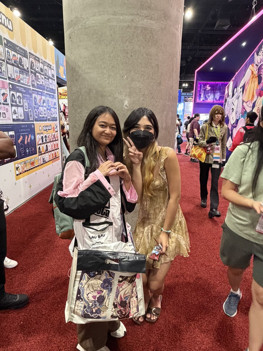 Brokenripz's tweet photo. I wanted to say more but I was too shy I’m a huge fan of you guys, y’all make me laugh😊💕 @SanagiYuzu @nihmune @_Silvervale_ @MataraKan https://t.co/KCeO37g8Xo