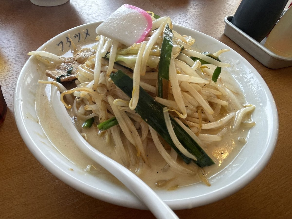 fudomatsu's tweet photo. 極濃湯麺フタツメ須坂店にて
濃厚タンメン

二日酔いも吹っ飛ばす
パワーチャージ完了 https://t.co/yOpYmAtao6