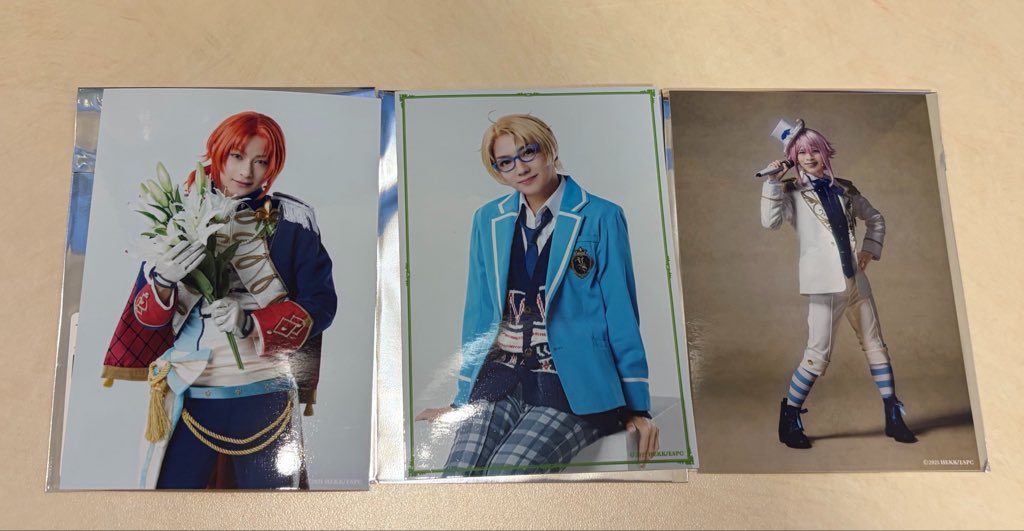 _____7815's tweet photo. 【交換/譲渡】あんステ 返礼祭 レクイエム ランブロ ランダムブロマイド

【譲】☆レオ 真 桃李
【求】返礼祭司 または 定価(300円)

無印は譲渡可能、7/12マチネ後に会場付近にてお取引を希望しております。
検索からでもお気軽にお声掛けください。よろしくお願いいたします。 https://t.co/RucgH6lzO5