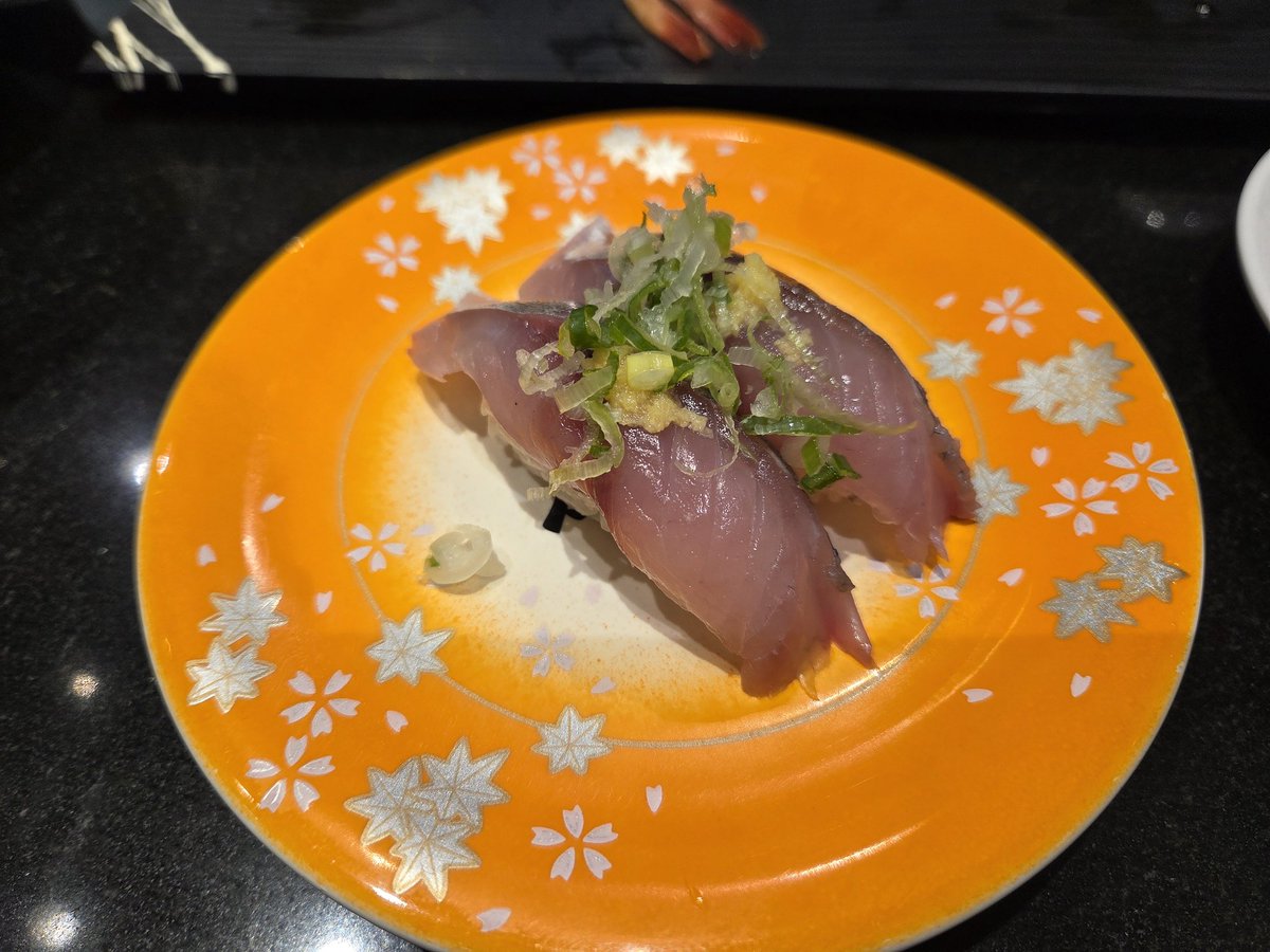 heeeeeji's tweet photo. 🍣
おいしかった
お寿司 https://t.co/75k4TGDITF