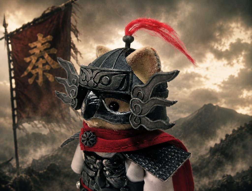 gintora5's tweet photo. 冷静な判断と緻密な戦略で勝利に導く、秦国大将軍　王翦！
仮面と兜がかっこいい✨
#シルバニア 
#キングダム https://t.co/okutpxgHl1