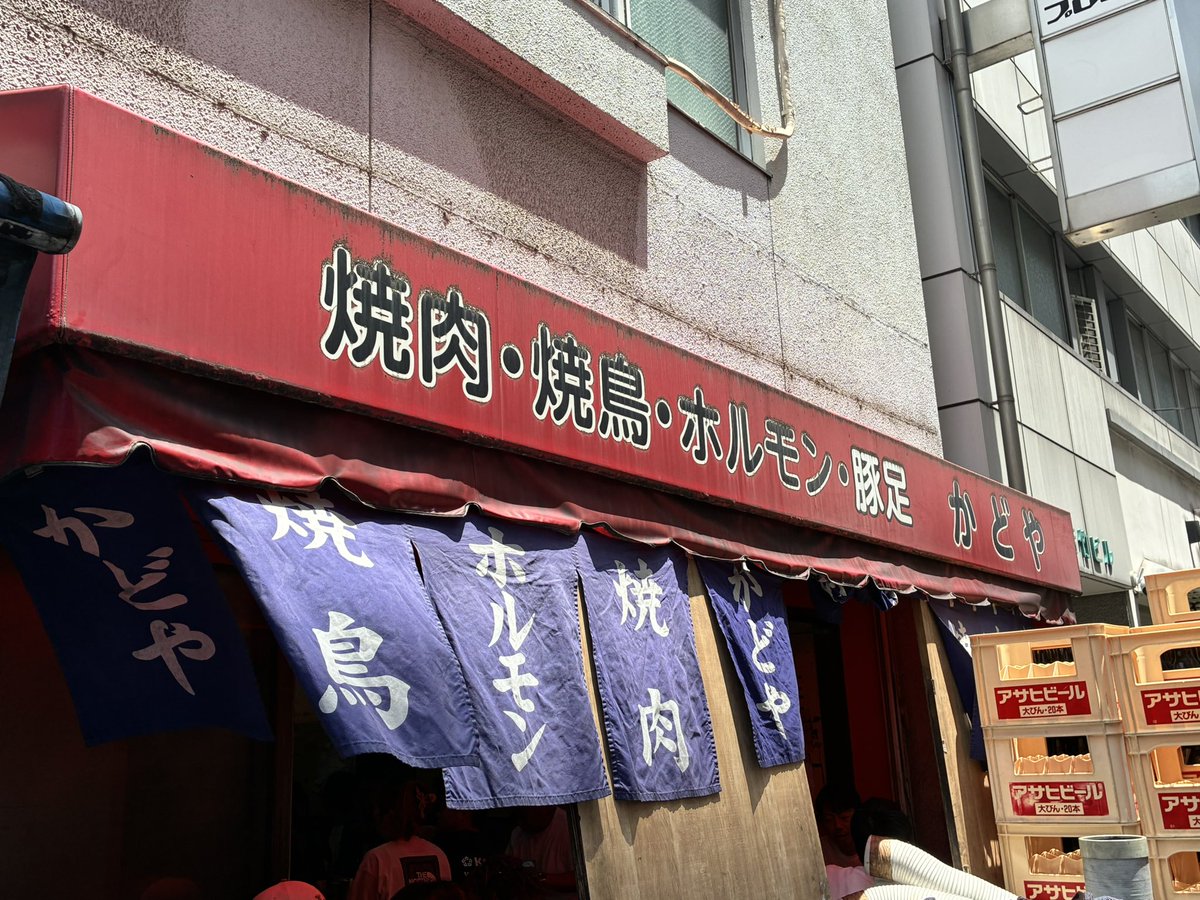 shuffle_ep's tweet photo. ここで待機すること50分
あっちぃｗｗ
早く食いたいｗ https://t.co/QtK63MdEM3